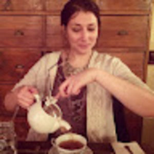 Meet your Posher, Becky